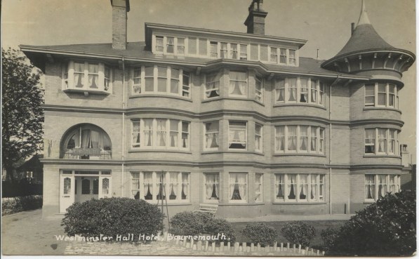 Westminster Hall HOtel2.jpg