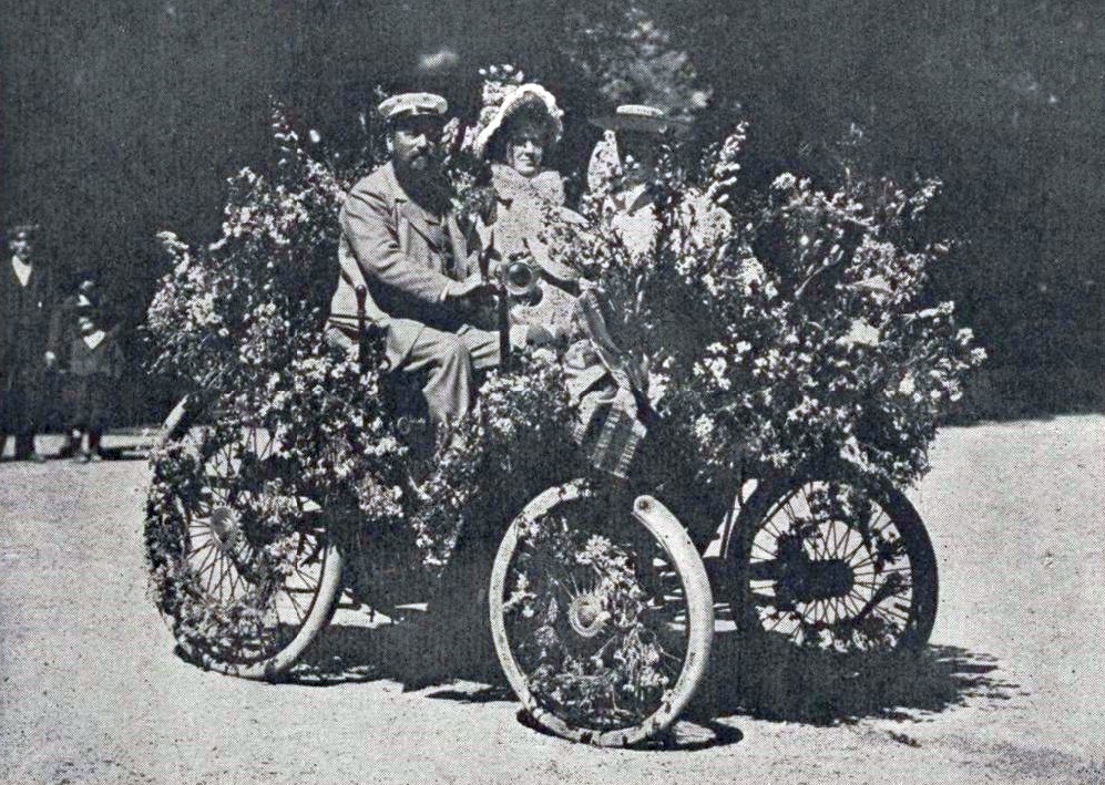 Albert_Laumaillé_de_Nice_au_Longchamps-Fleuri_de_Spa,_le_10_juillet_1896_(Les_fêtes_automobiles_de_Spa).jpg