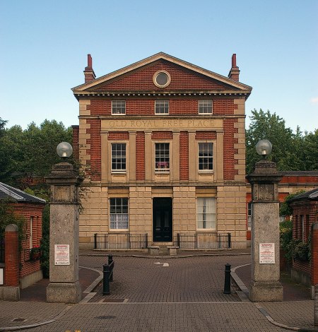 1280px-Former_London_Fever_Hospital,_Islington_-_geograph.org.uk_-_2450203