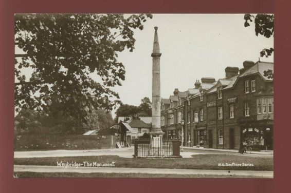 Surrey-WEYBRIDGE-The-Monument-Monument-Stores-1909
