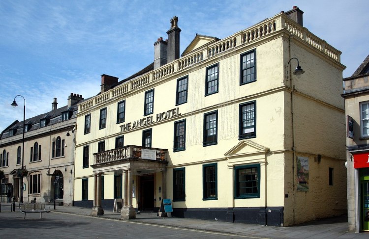 the angel chippenham